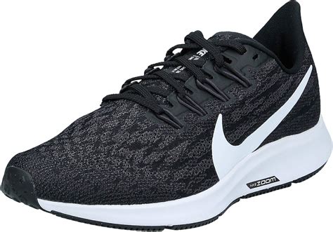 most comfortable men's nike shoes.